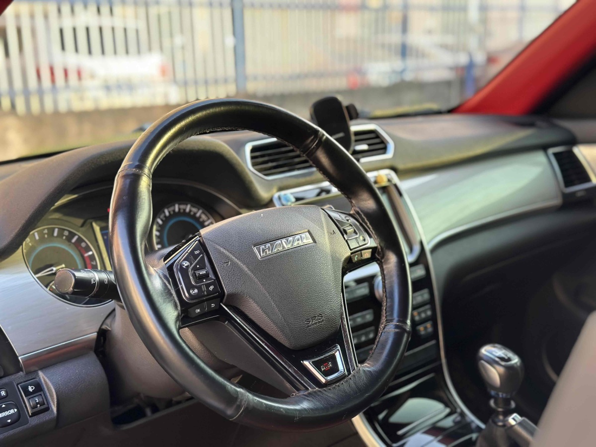 Haval H2 2017 #5 Haval H2 2017 car image #5