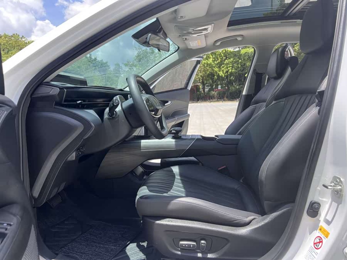 Changan Lamore 2023 #5 Changan Lamore 2023 car image #5