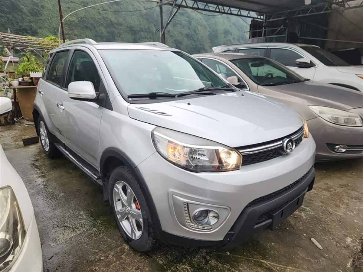 Great Wall M4 2014 car image #5