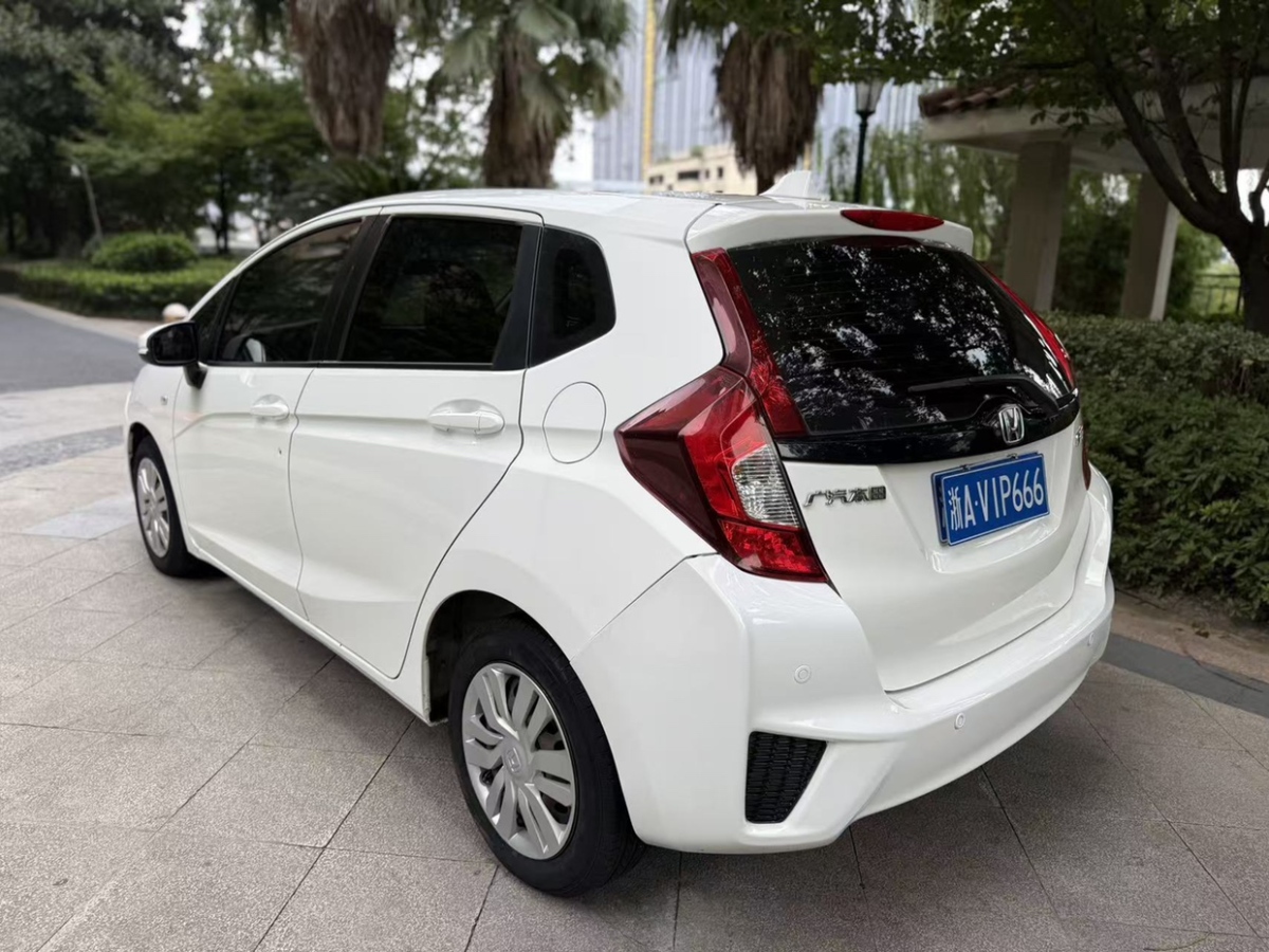 Honda Fit 2016 car image #5