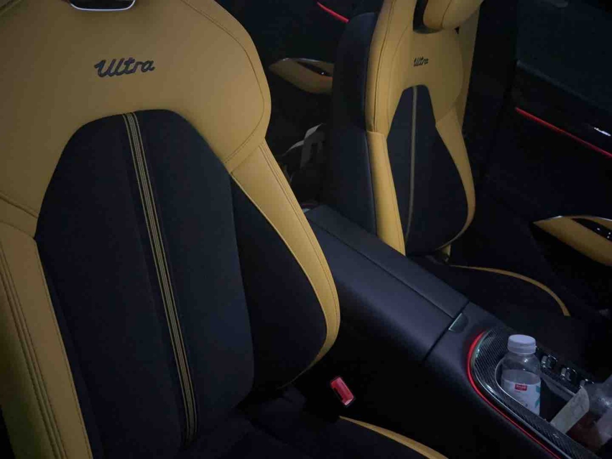 小米汽车 小米SU7 Ultra 2025 汽车图片 #5