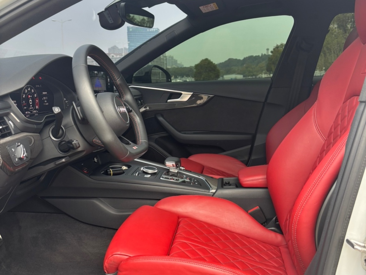 Audi S4 2019 imagem de carro #5