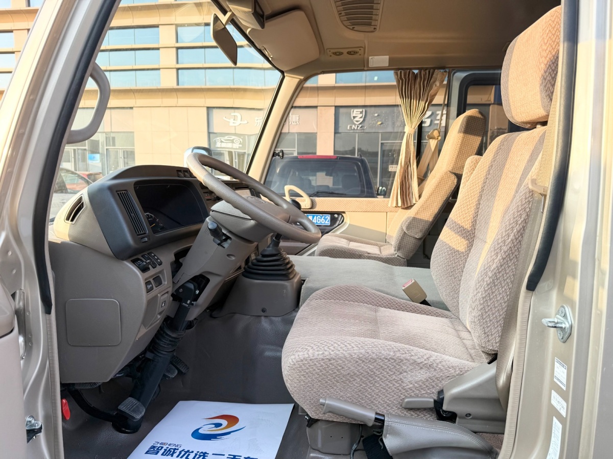 Toyota Coaster 2013 #5 Toyota Coaster 2013 imagen de coche #5