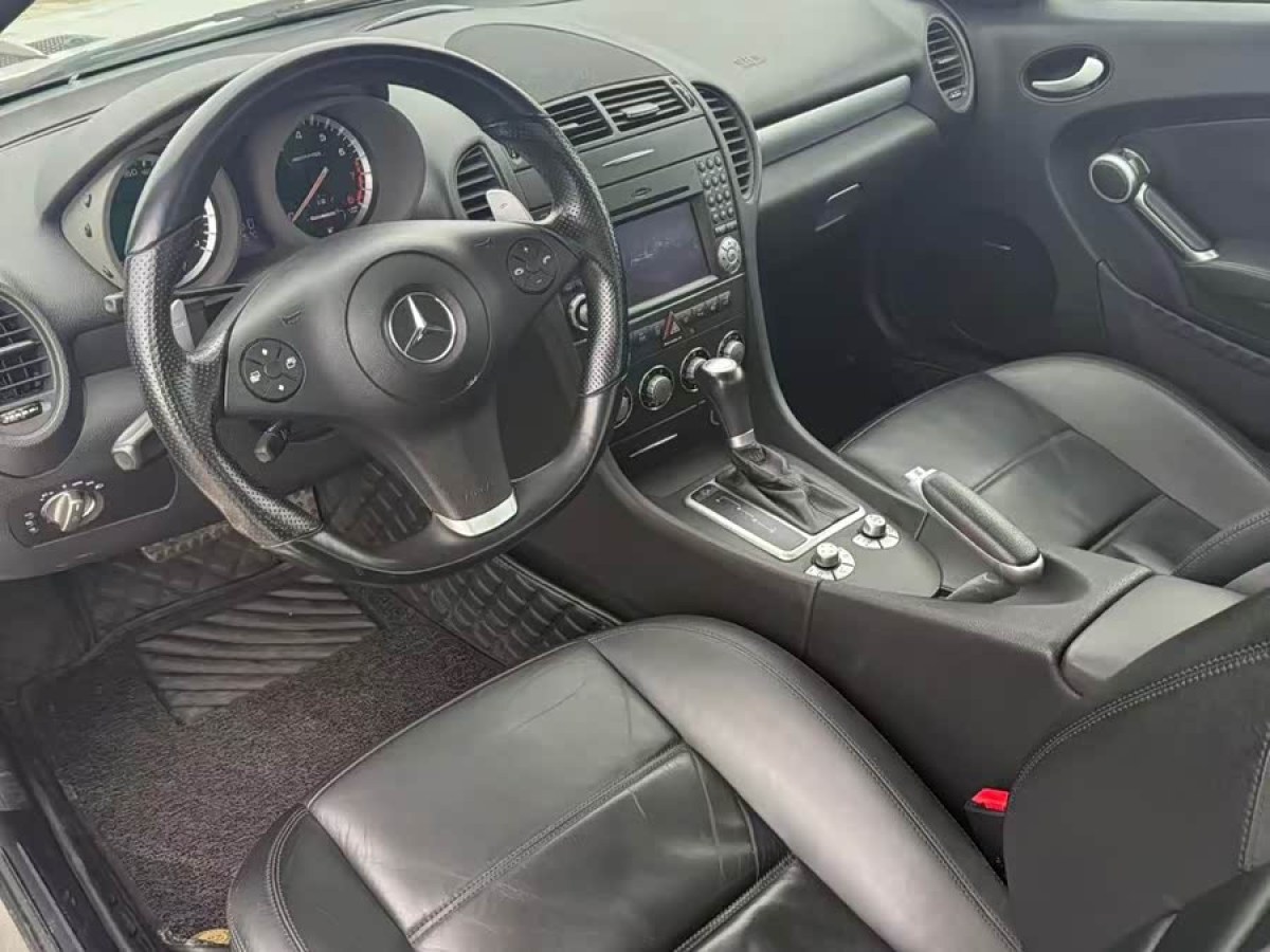 Mercedes-Benz SLK AMG 2011 car image #5