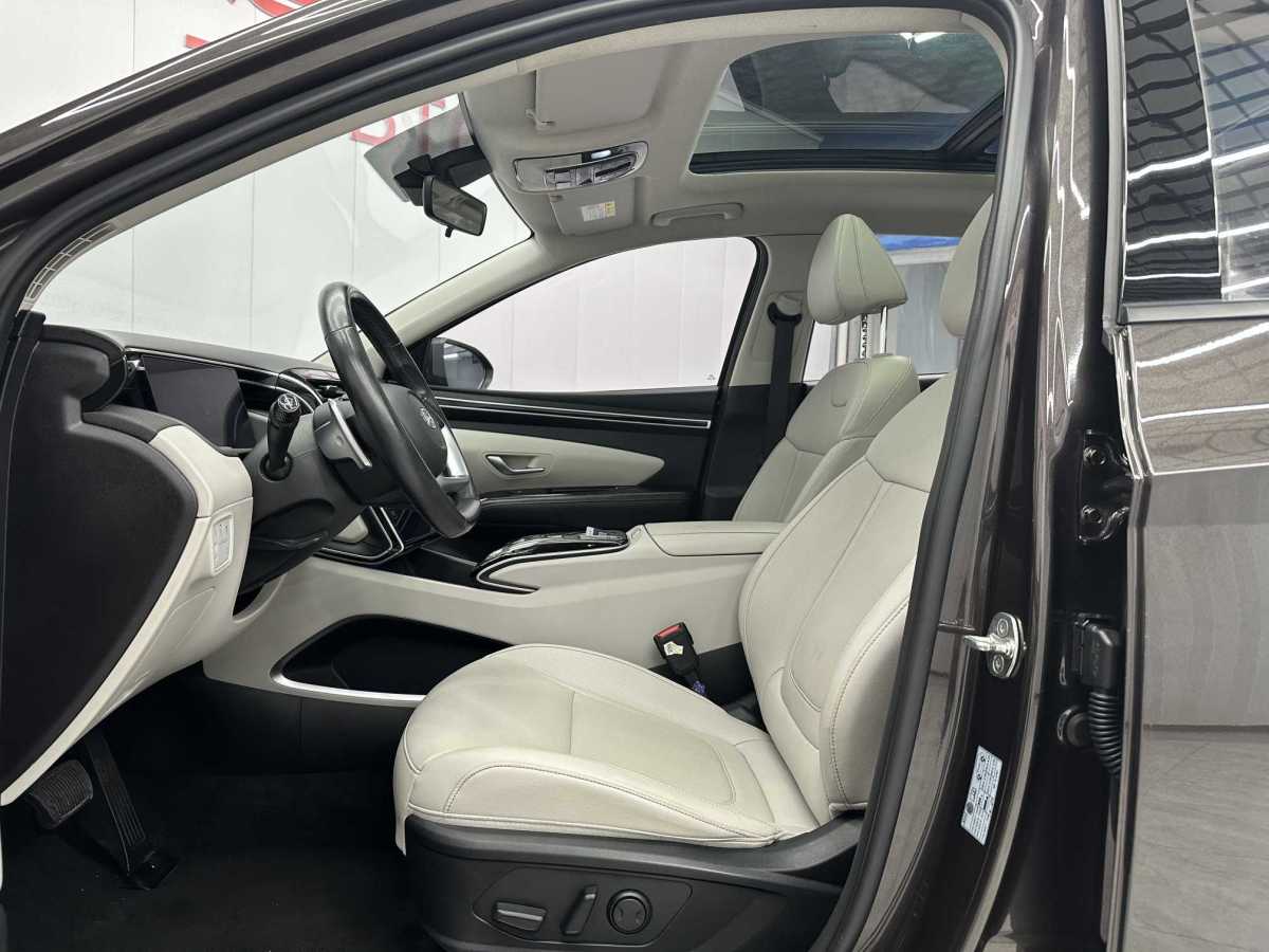 Hyundai Tucson (Imported) 2021 #5 Hyundai Tucson (Imported) 2021 car image #5