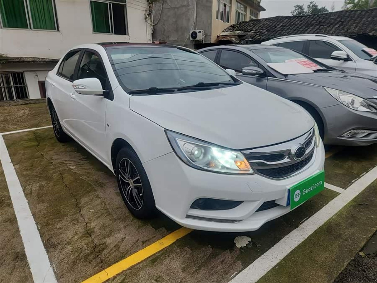 BYD SuRui 2015 #5 BYD SuRui 2015 car image #5