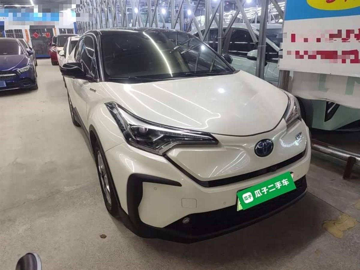 Toyota C-HR EV 2020 #5 Toyota C-HR EV 2020 immagine di auto #5