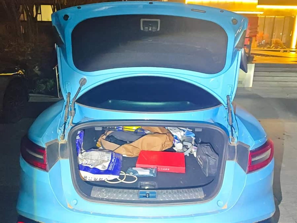 哪吒汽车 哪吒GT 2023 汽车图片 #5