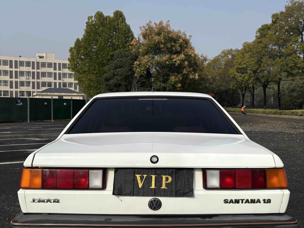 Volkswagen Santana Classic 2010 #5 Volkswagen Santana Classic 2010 صورة سيارة #5