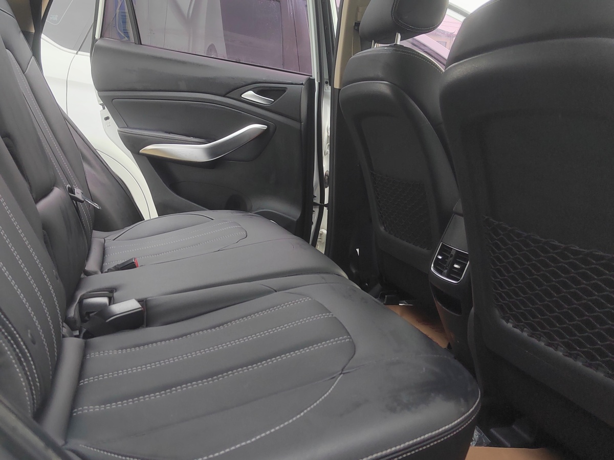 BYD Song 2018 car image #5