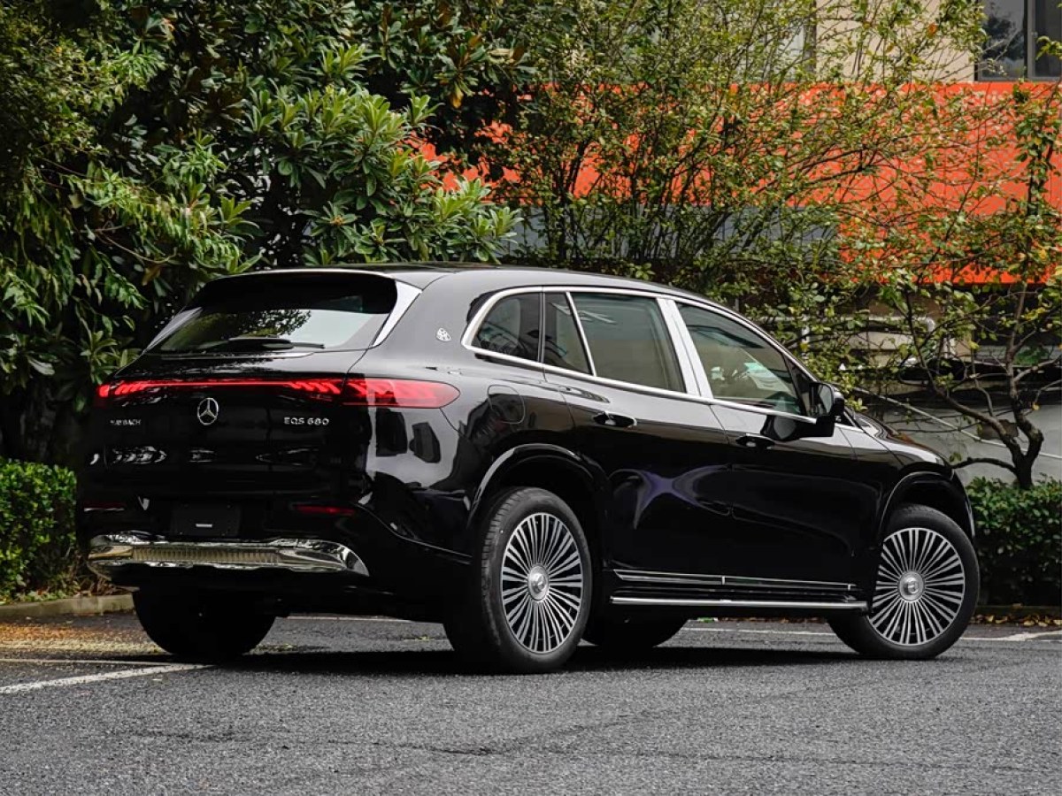 Mercedes-Benz MaybachEQS SUV 2025 car image #5