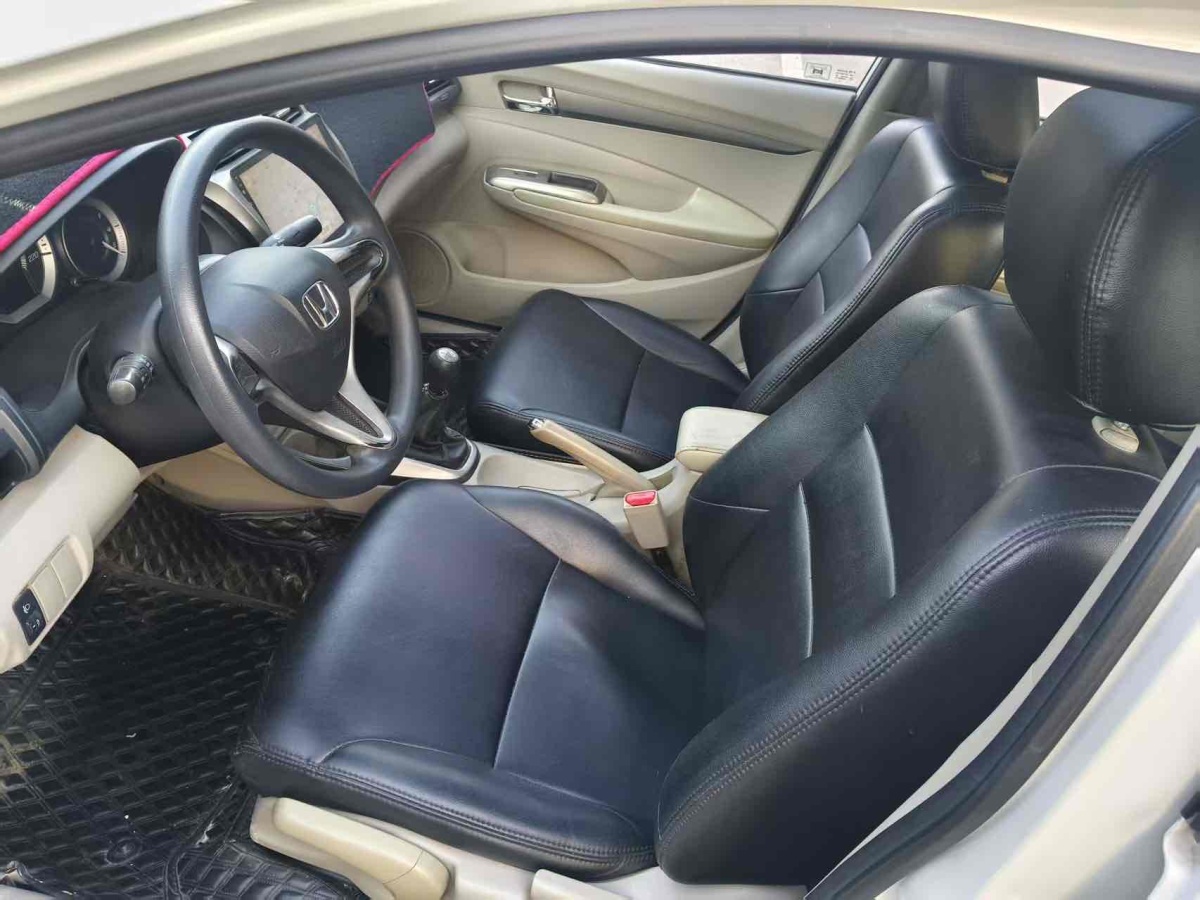 Honda City 2014 imagem de carro #5