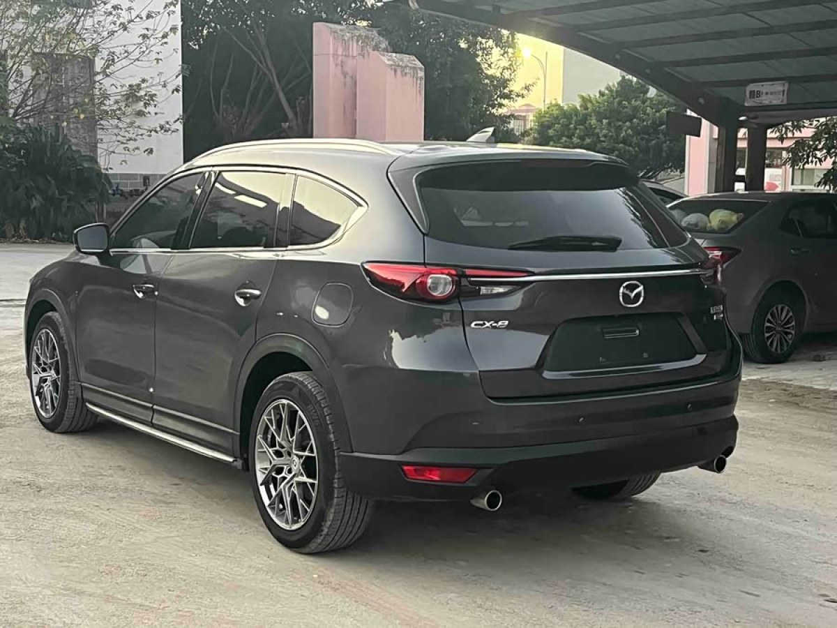 Mazda CX-8 2018 immagine di auto #5