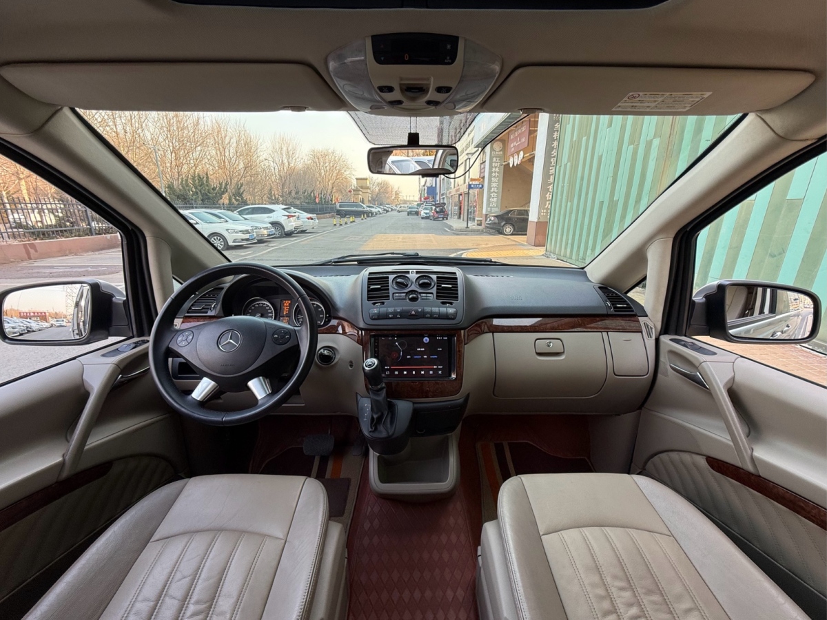 Mercedes-Benz Viano (Imported) 2014 car image #5