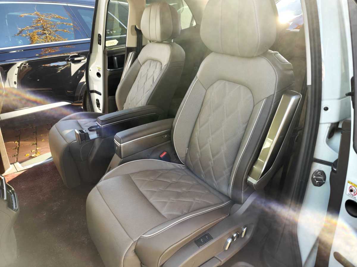 Volkswagen Viloran 2022 car image #5