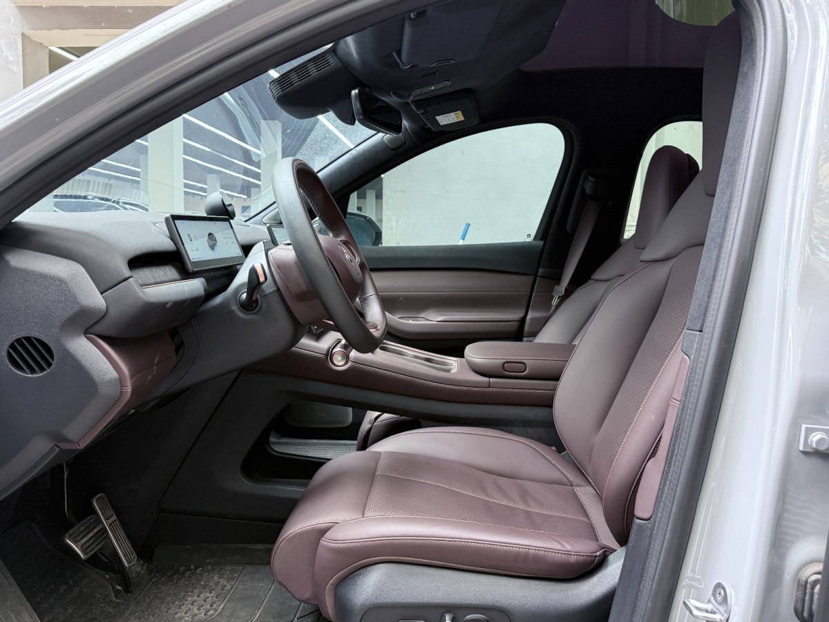 NIO EC7 2024 immagine di auto #5