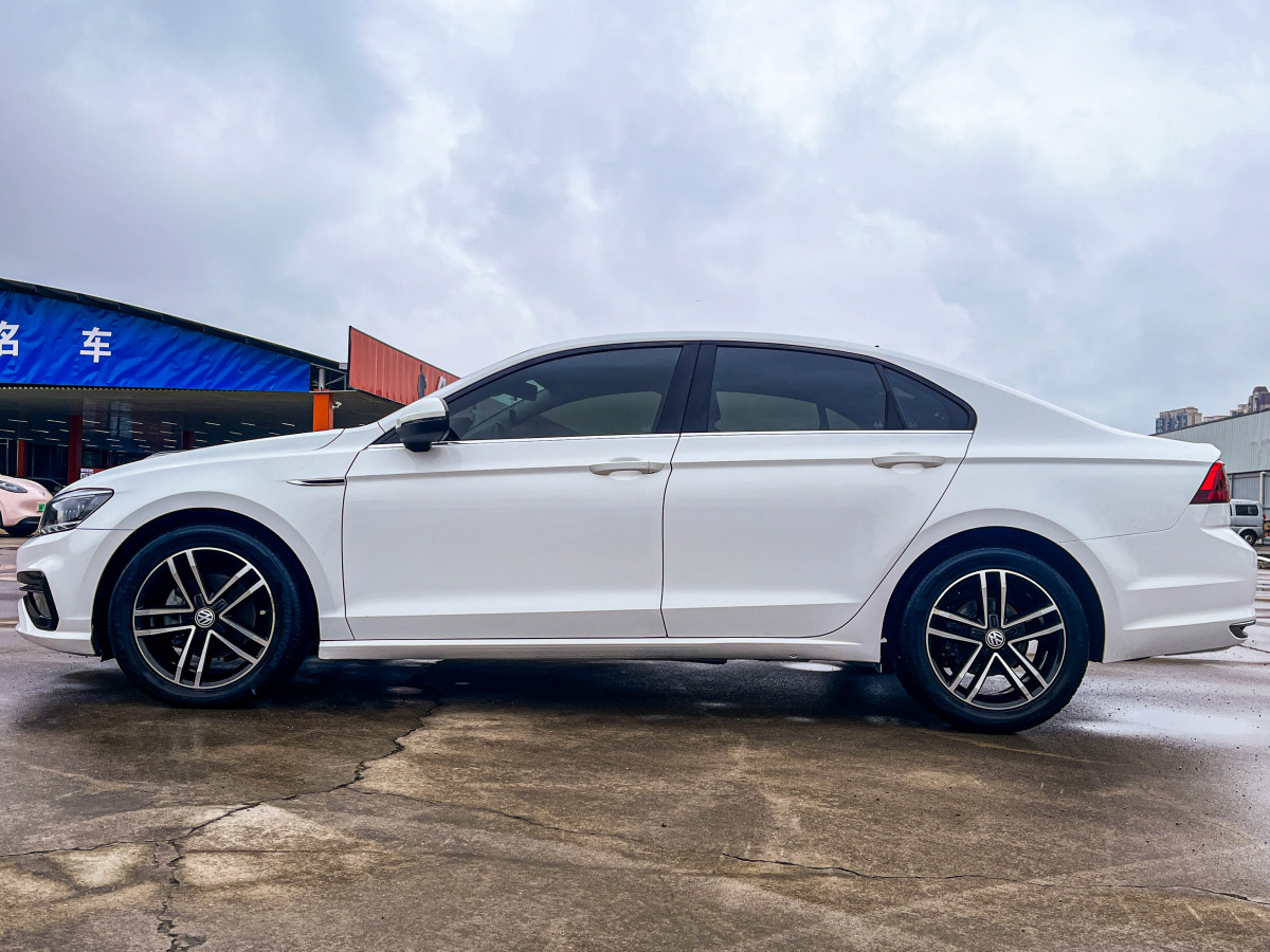 Volkswagen Lamando 2021 imagem de carro #5