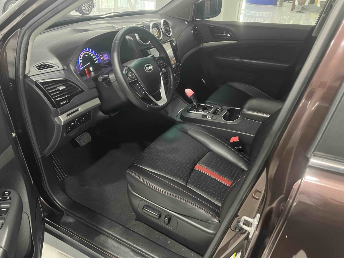 BYD S7 2015 car image #5