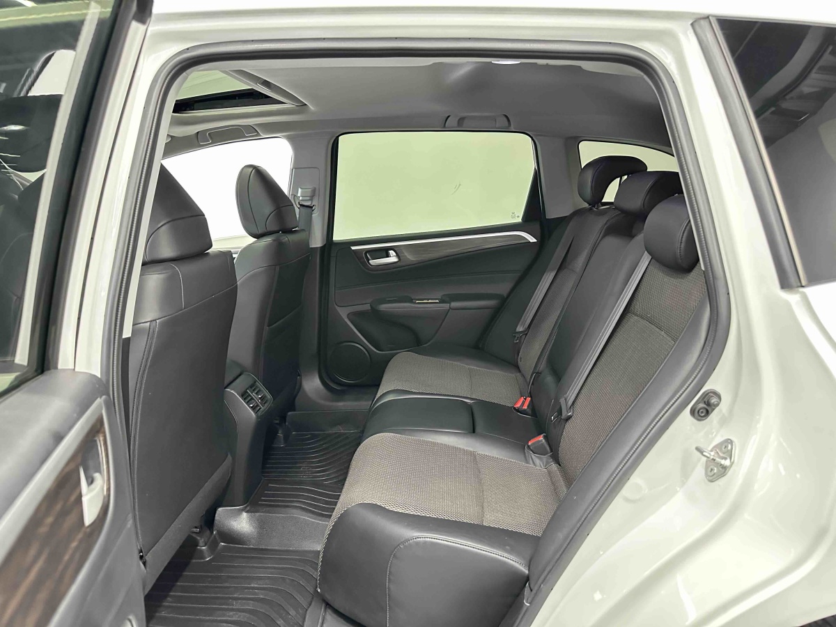 Honda Jade 2018 car image #5