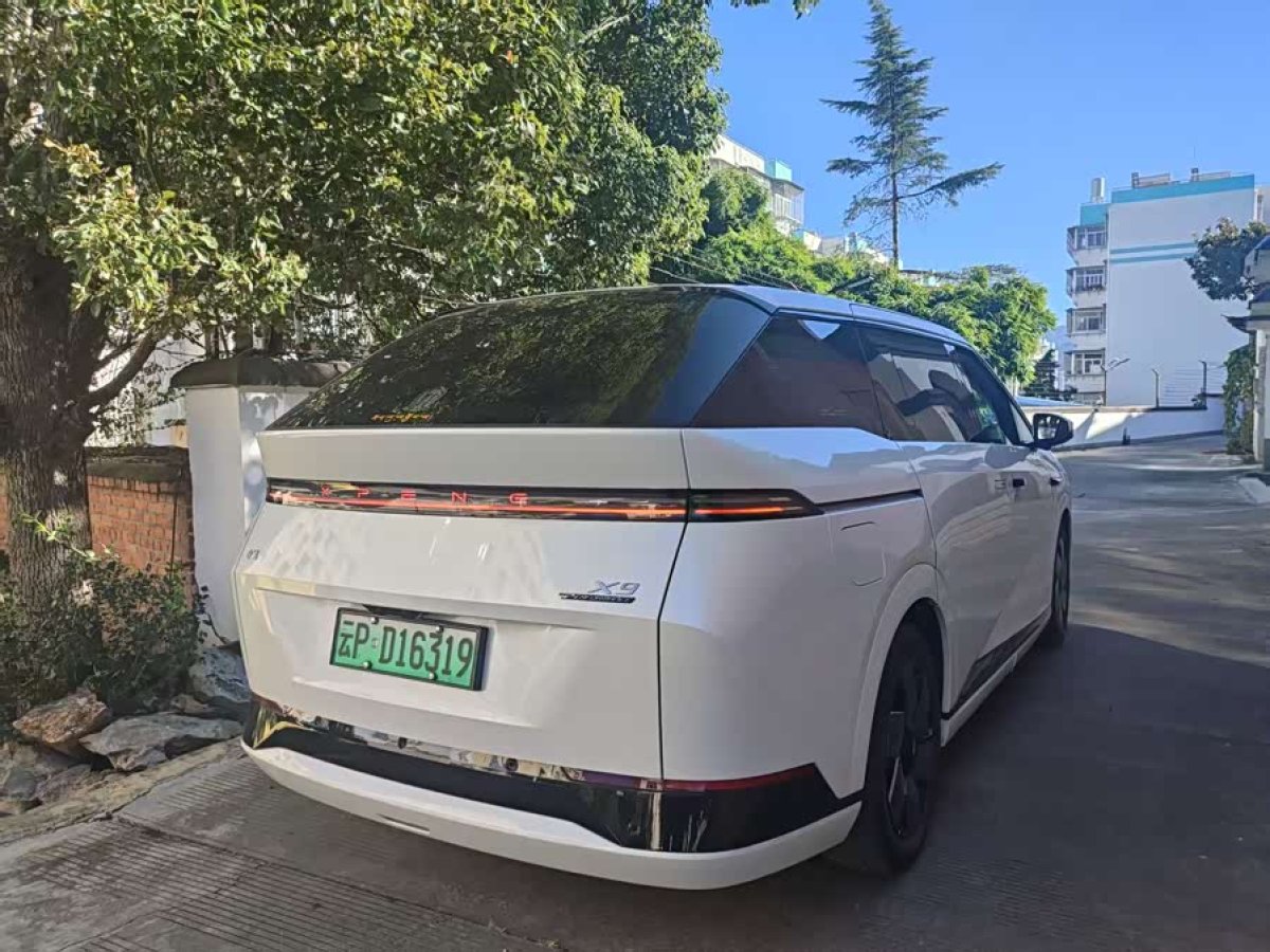Xpeng X9 2024 imagem de carro #5