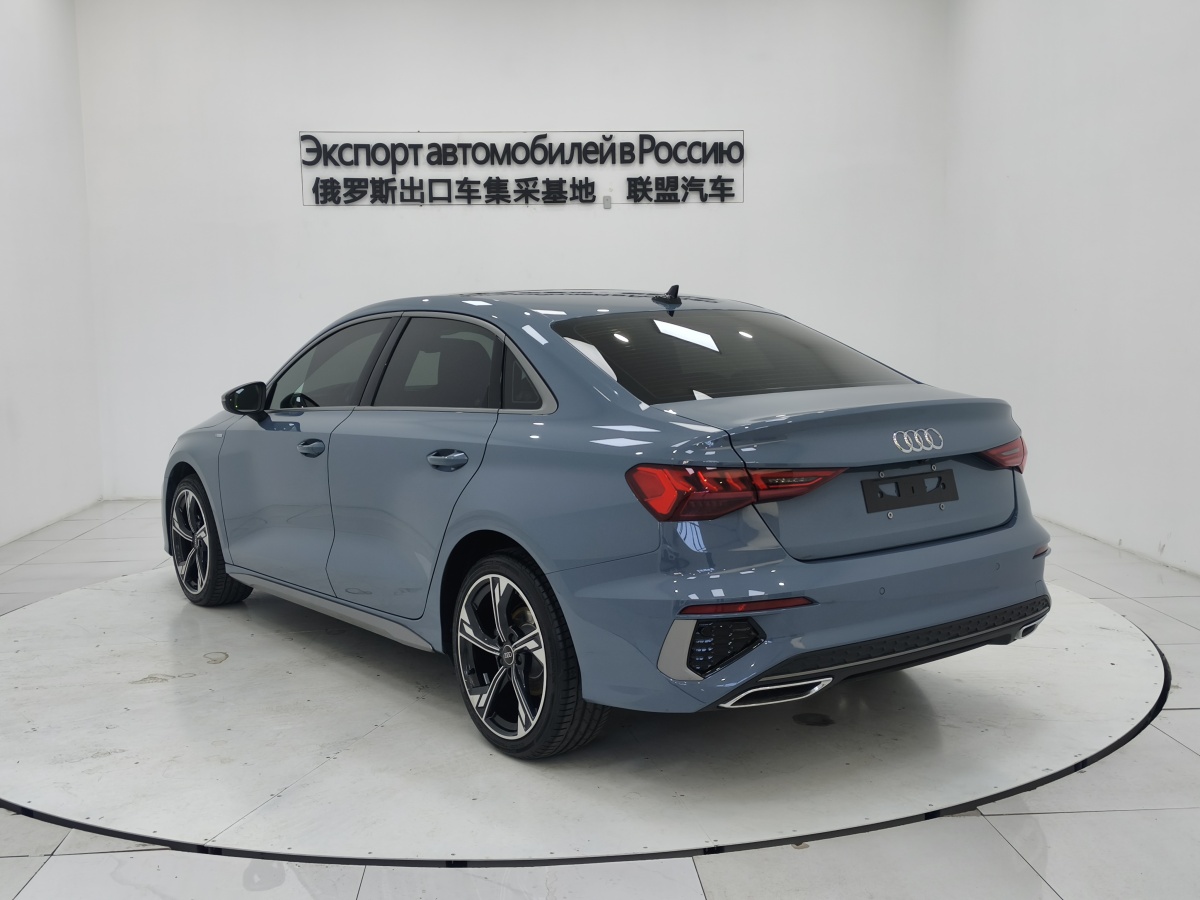 Audi RS 3 2023 car image #5