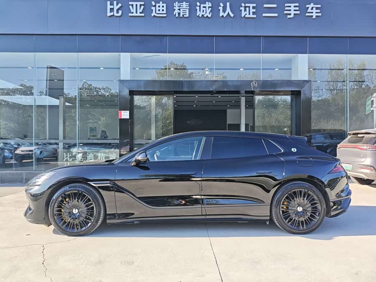 Denza Z9GT 2024 #5 Denza Z9GT 2024 car image #5