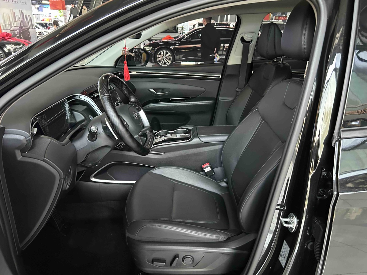 Hyundai Tucson (Imported) 2023 car image #5