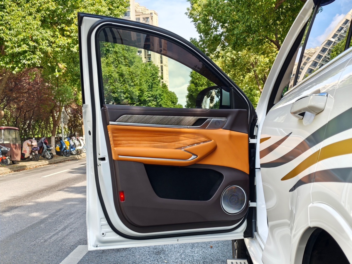 Tank 500 2022 #5 Tank 500 2022 صورة سيارة #5