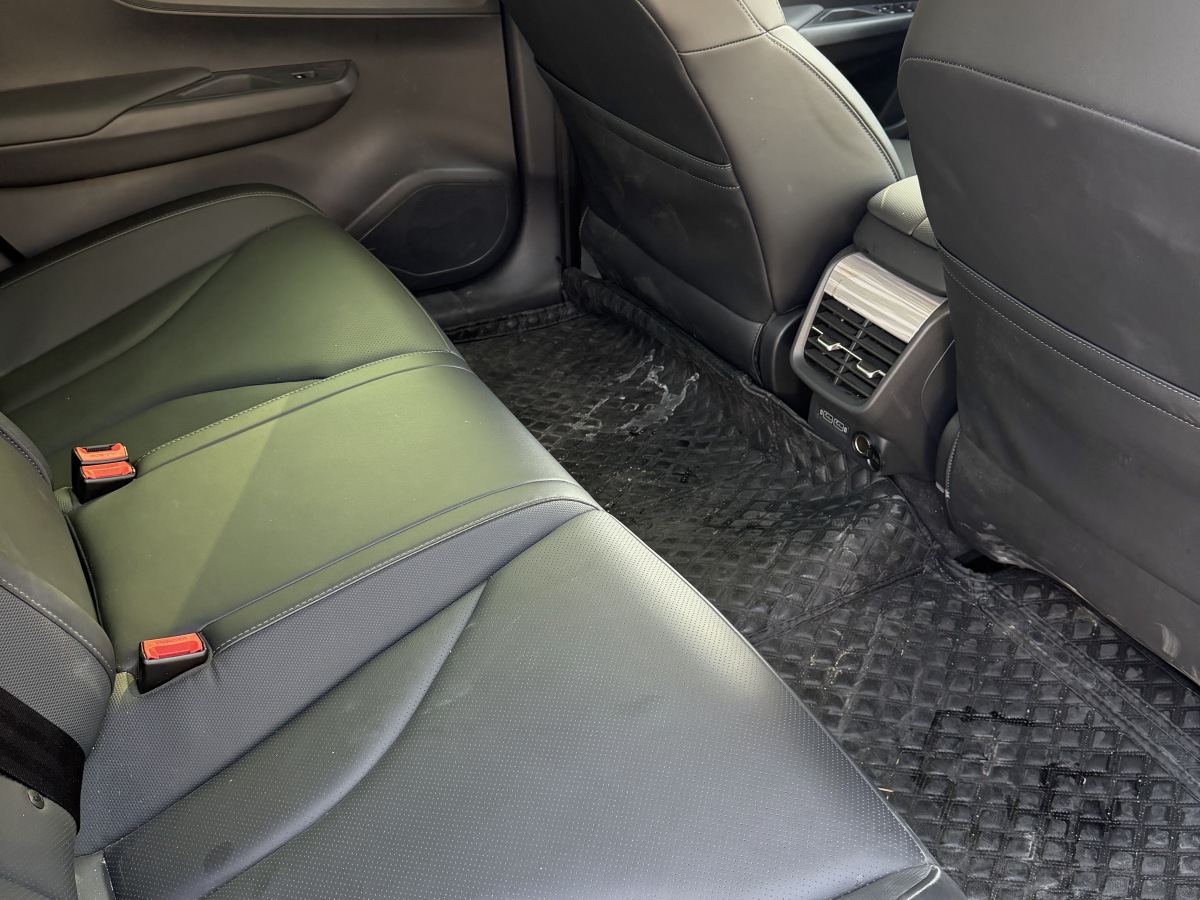 HongQi E-QM5 2024 car image #5