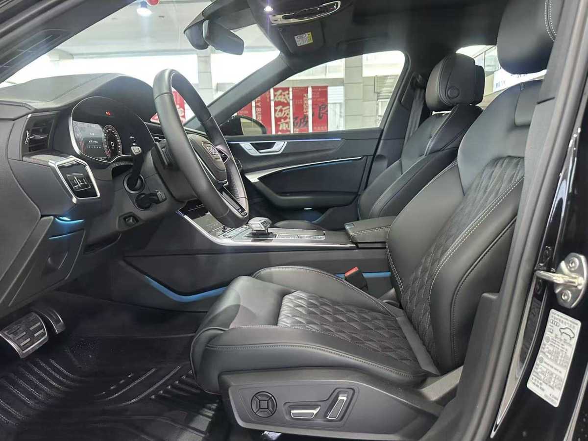 Audi A6 2025 car image #5