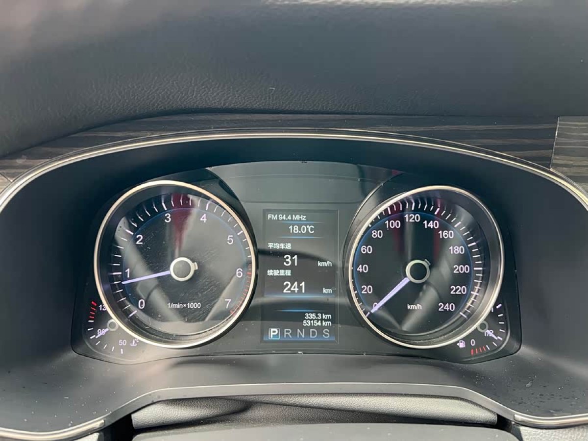 HongQi H7 2019 car image #5