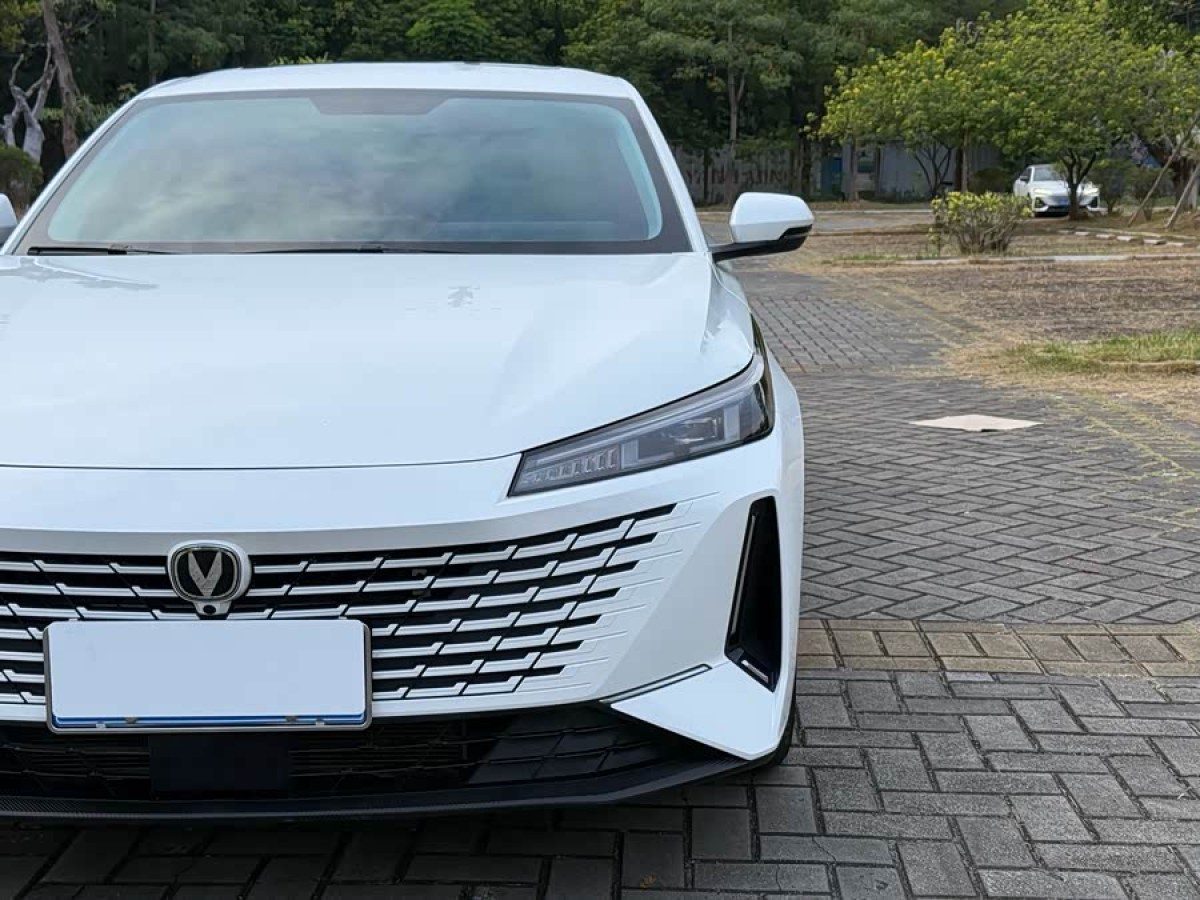 Changan Lamore 2023 #5 Changan Lamore 2023 car image #5