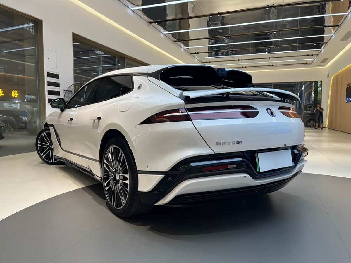 Denza Z9GT 2024 #5 Denza Z9GT 2024 car image #5