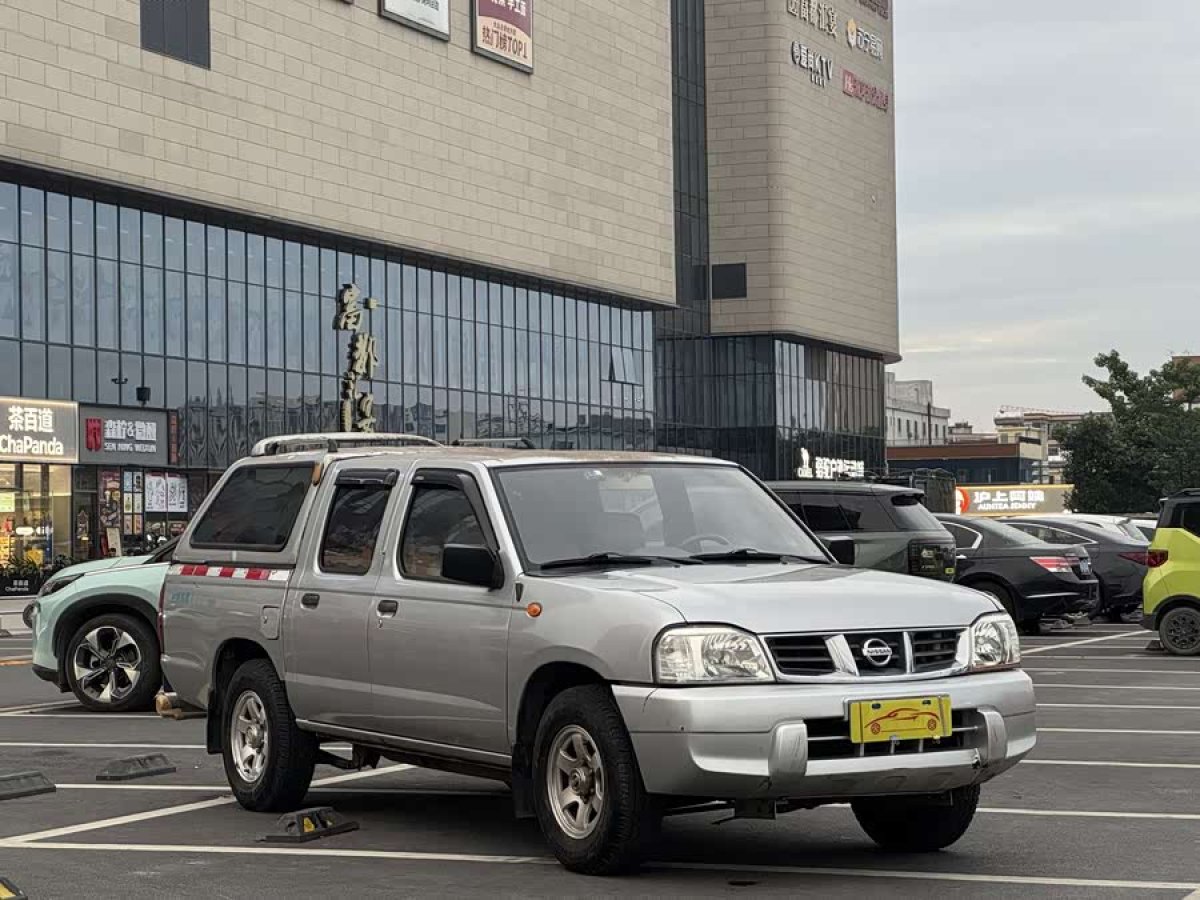 Nissan D22 2012 изображение автомобиля #5