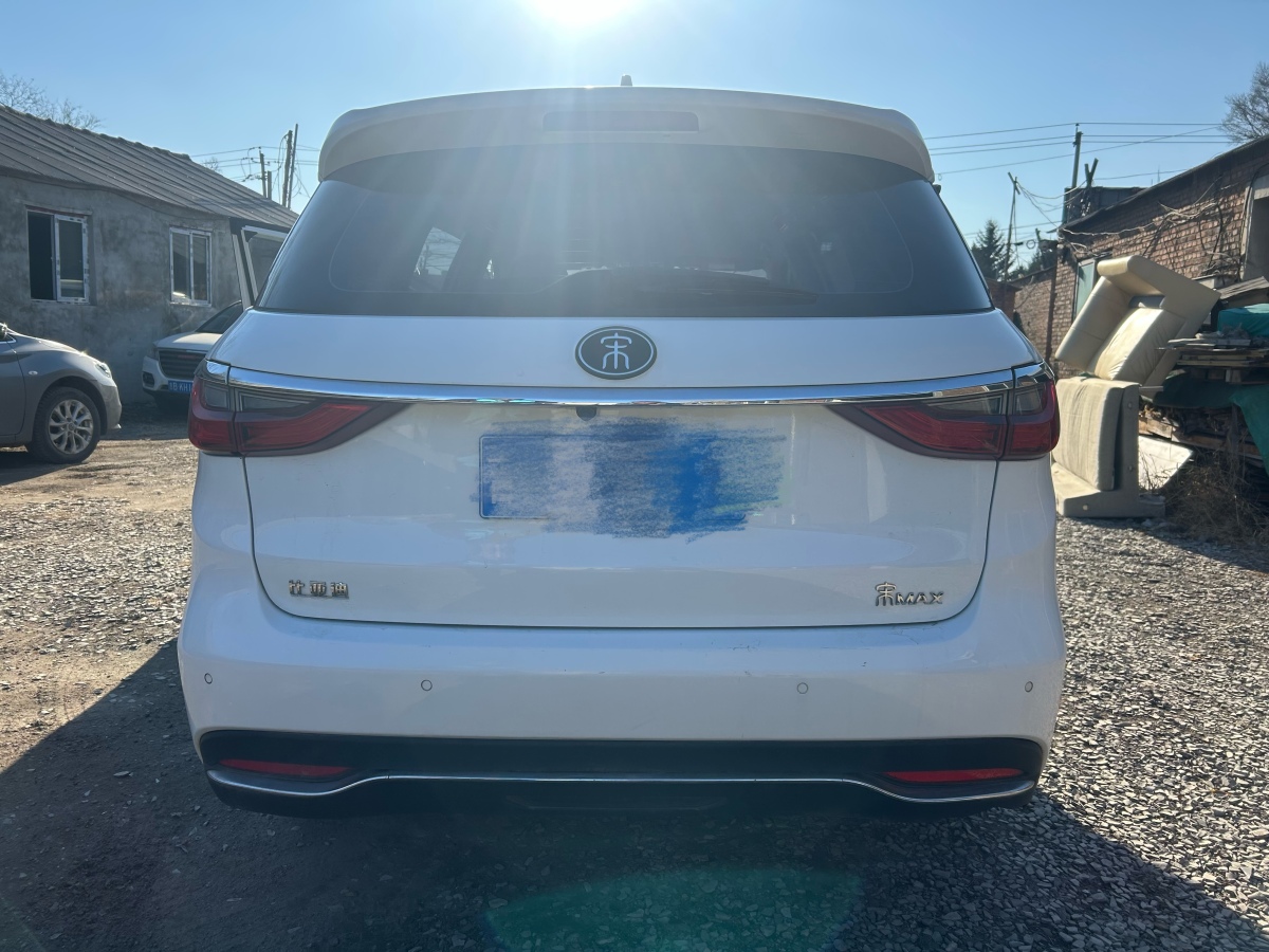 BYD Song MAX 2019 car image #5