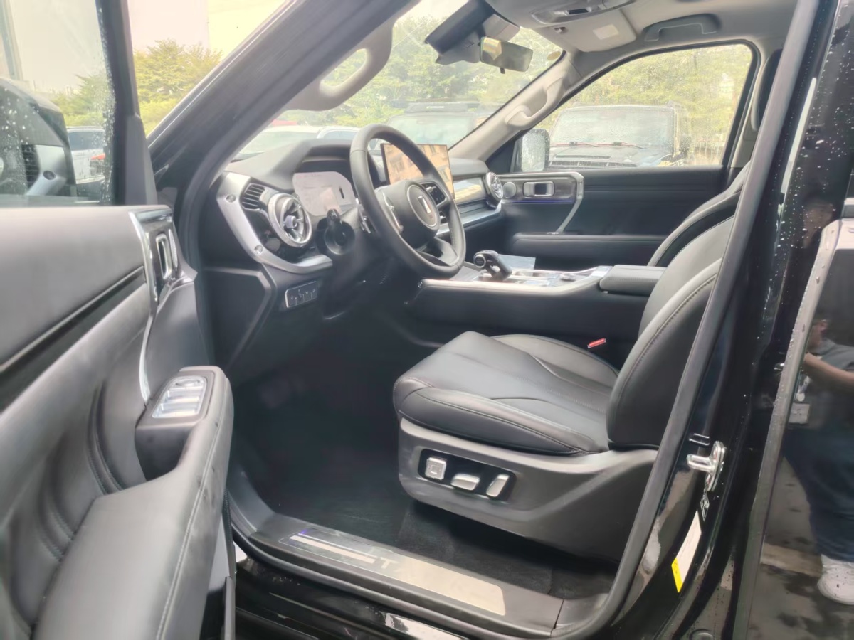 Tank 400 2024 #5 Tank 400 2024 car image #5