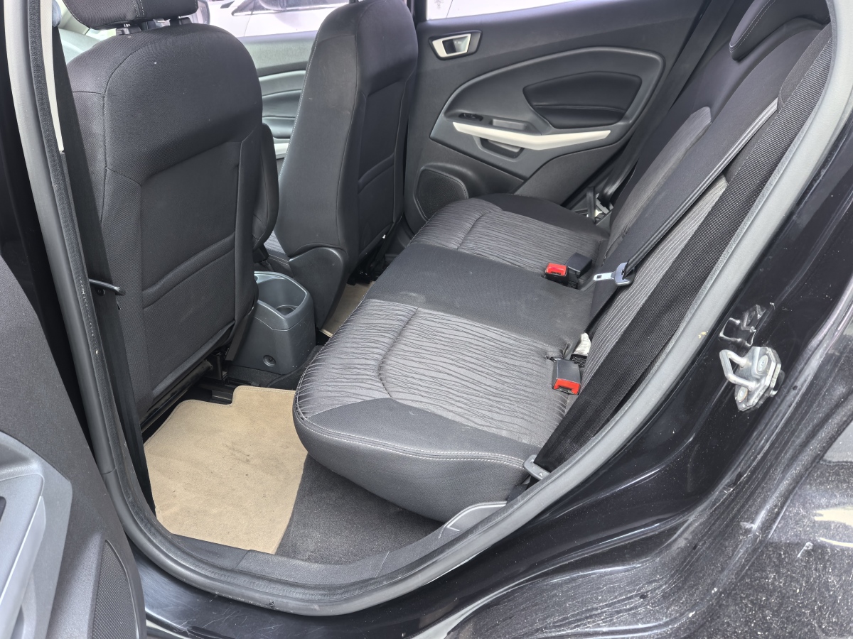 Ford EcoSport 2015 #5 Ford EcoSport 2015 car image #5