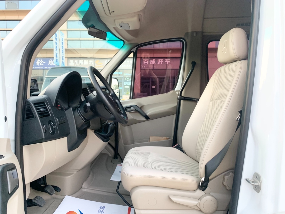 Mercedes-Benz Sprinter 2014 car image #5
