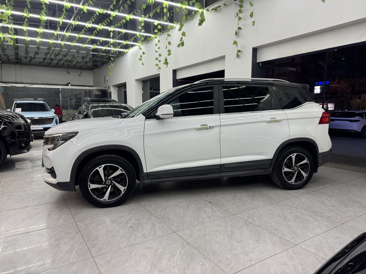 Forthing T5 L 2019 car image #5