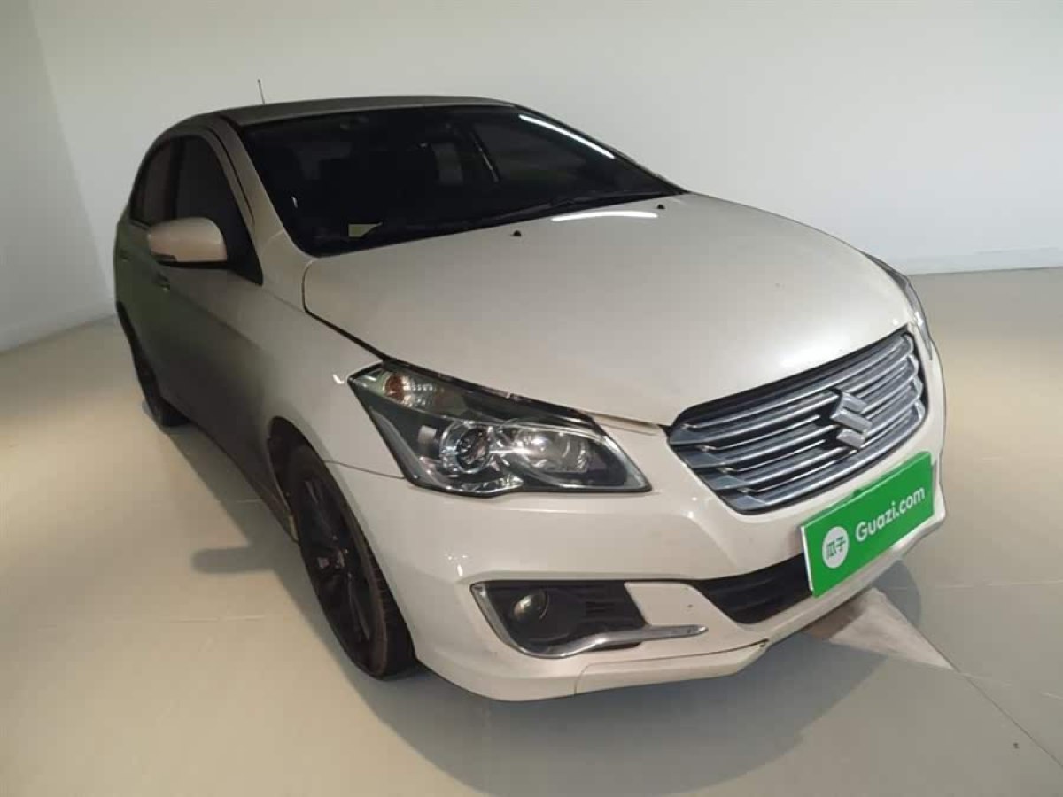 Suzuki Ciaz 2017 изображение автомобиля #5