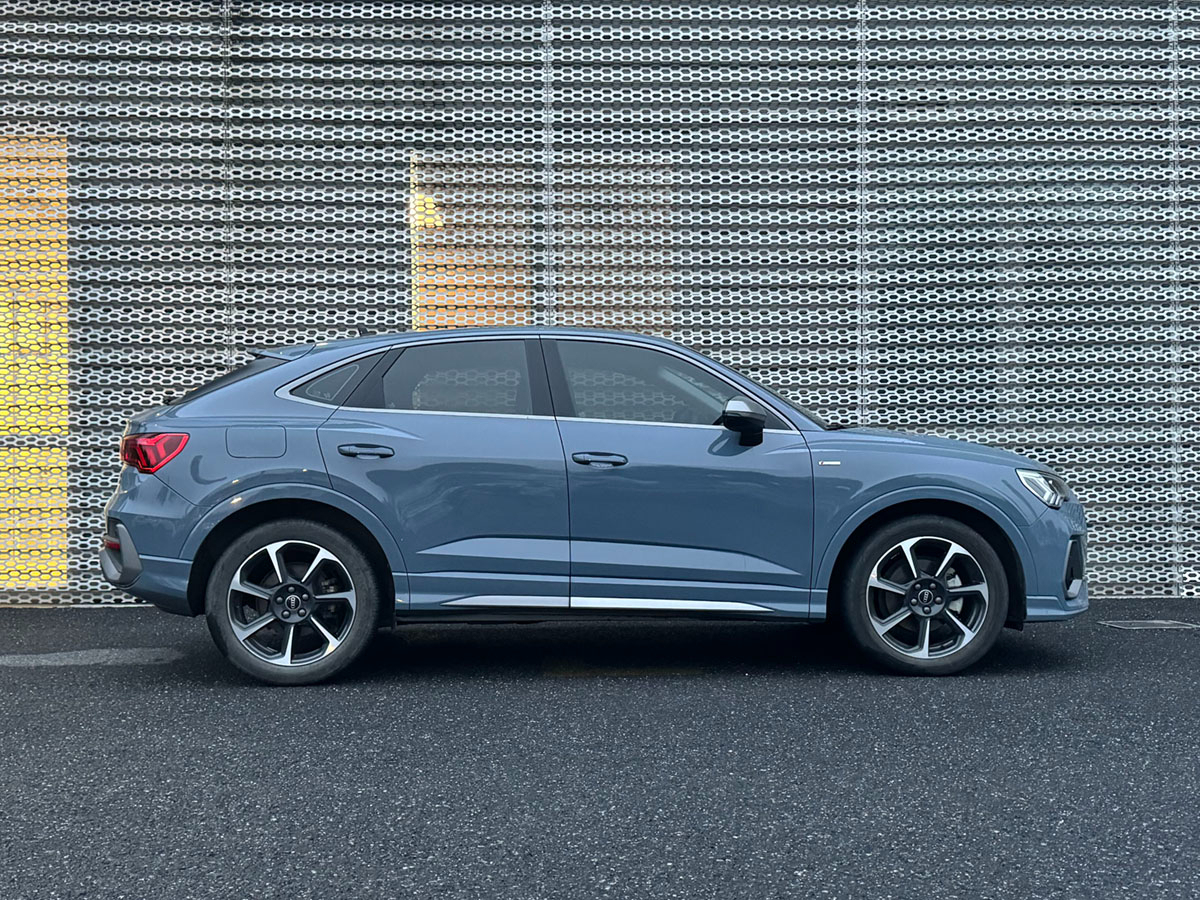 Audi RS 3 2023 car image #5