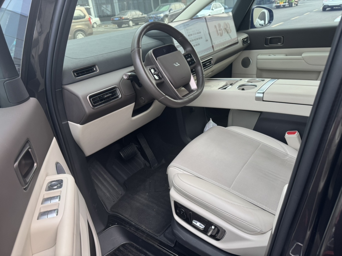 理想汽车 理想MEGA 2024 汽车图片 #5