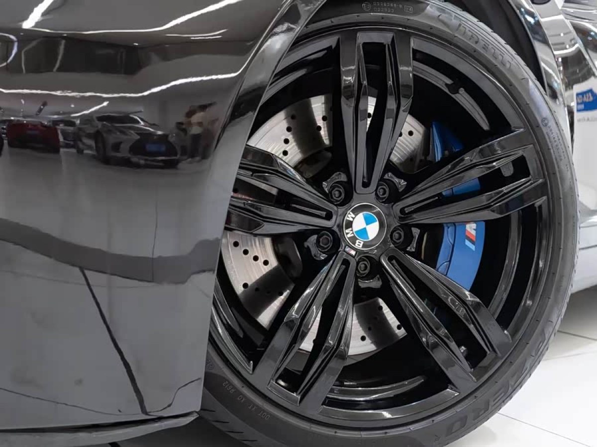 BMW M6 2014 car image #5