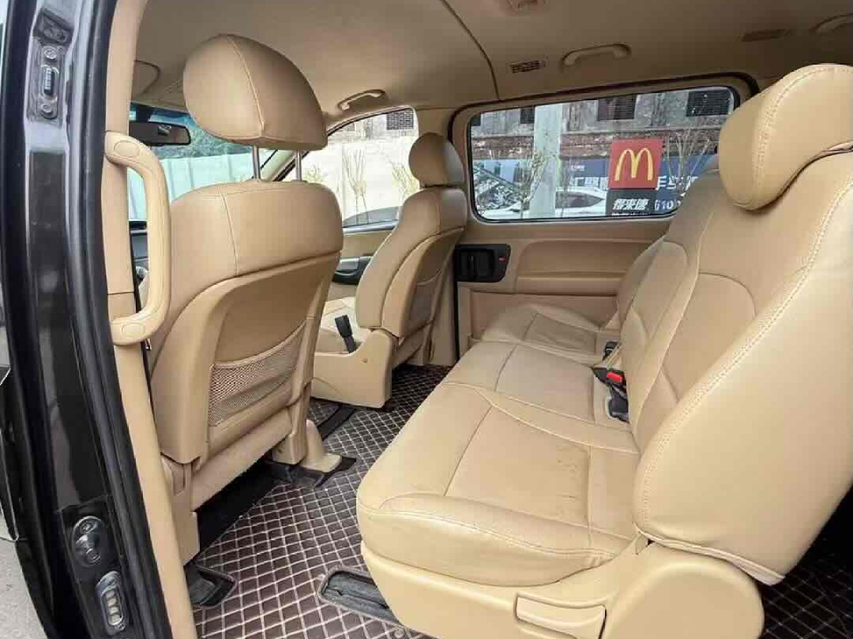 Hyundai H-1 2015 #5 Hyundai H-1 2015 car image #5