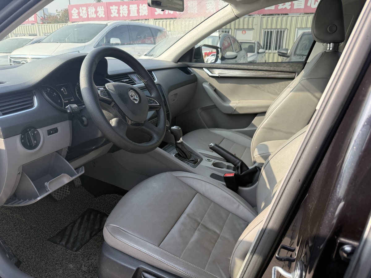 Skoda Octavia (Imported) 2014 car image #5