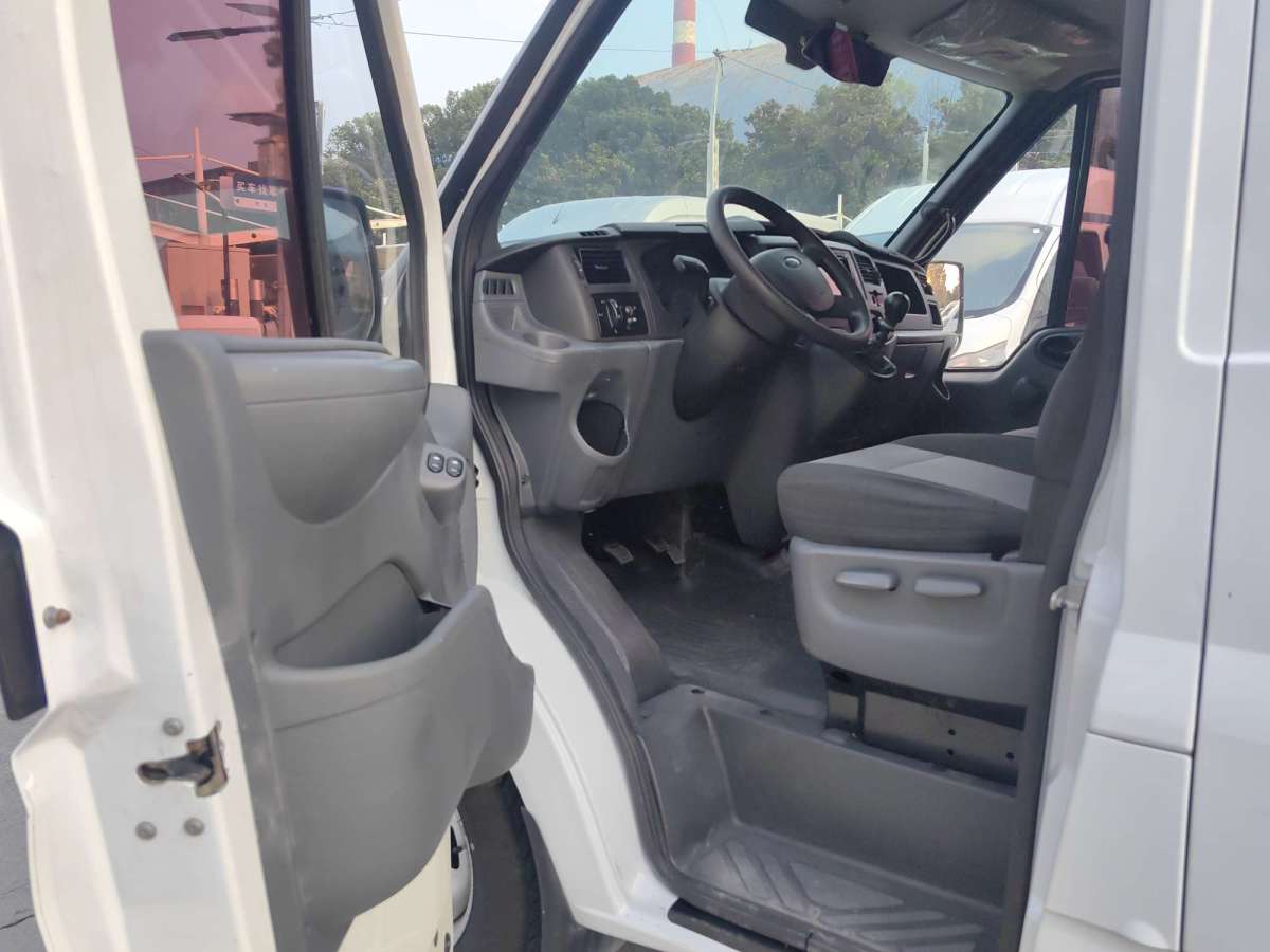 Ford Transit 2017 #5 Ford Transit 2017 car image #5