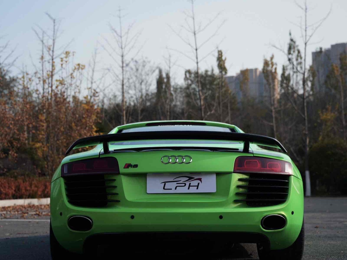 Audi R8 2008 изображение автомобиля #5