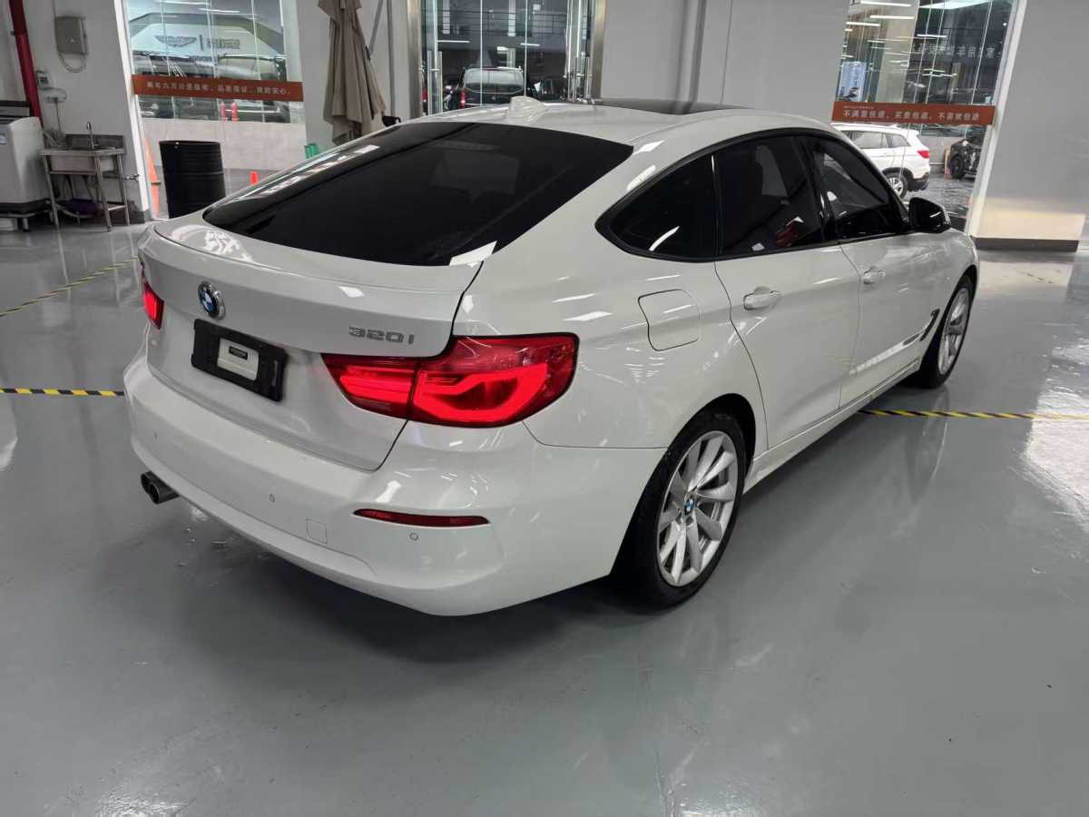 BMW 3 Series GT 2018 #5 BMW 3 Series GT 2018 immagine di auto #5