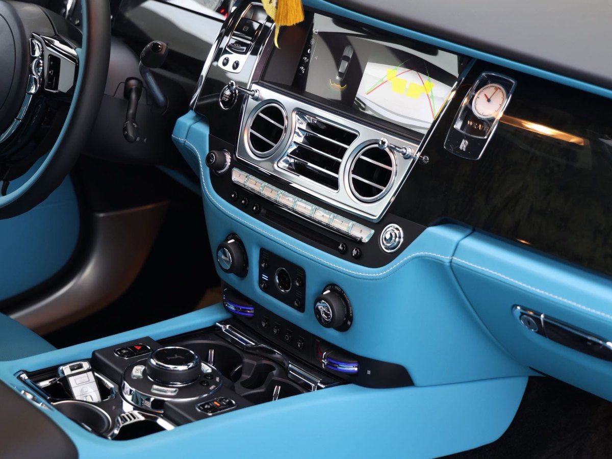 Rolls-Royce Wraith 2023 car image #5