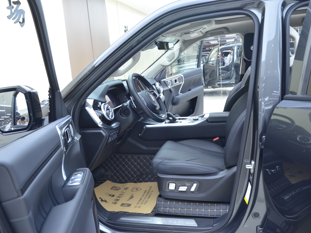 Tank 400 New Energy 2025 #5 Tank 400 New Energy 2025 car image #5